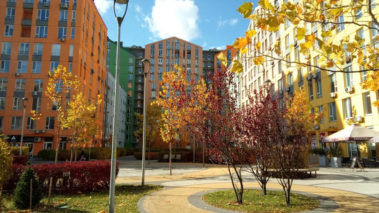 Positive Smile Studio Apartment In The Colorful Comfort Town Residental Complex. Kt-06. Kiev Exteriör bild